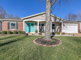 31 Countrywood Dr, Saint Peters, MO 63376