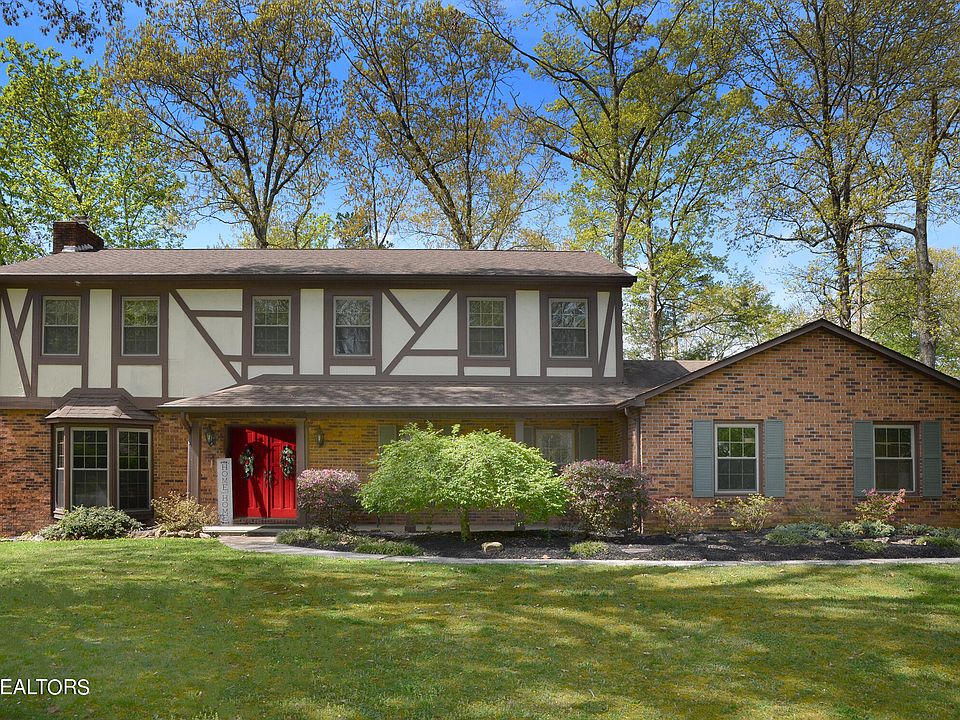 1st image of 7853 Camberley Dr