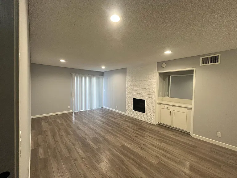 11701 Texas Ave #213 — Photo 3