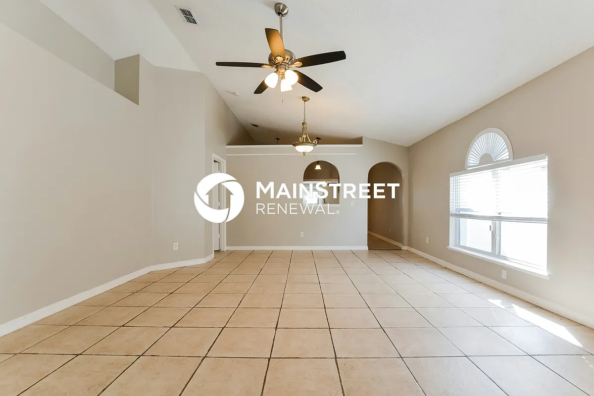 Living Room - 7736 Fort Sumter Dr