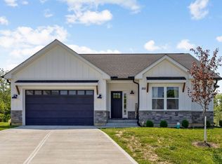 855 Sunrise Ridge Ct, Maineville, OH 45039