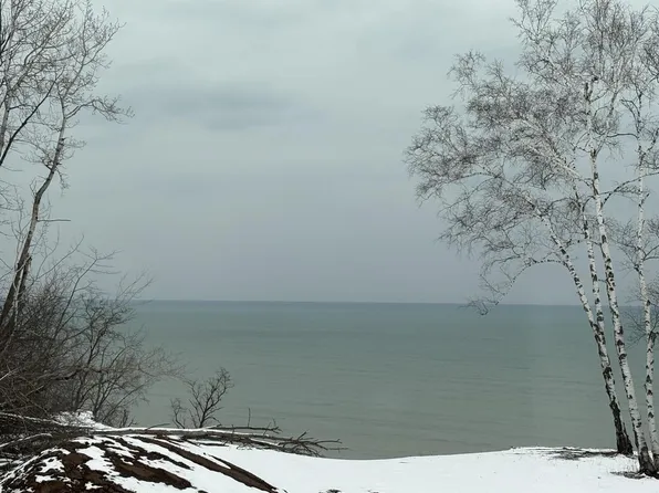 13446 LAKEWOOD DRIVE, Mequon, WI 53097