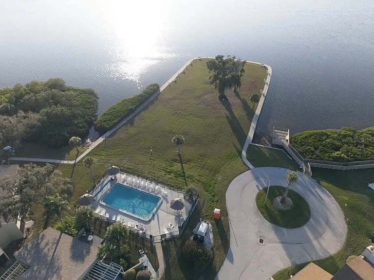 Windrush Bay Dr — Photo 38