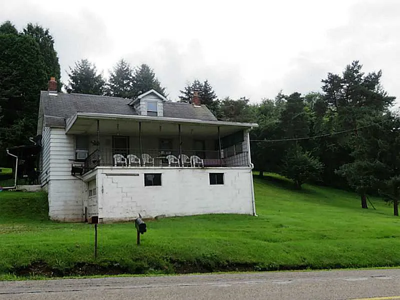 1380 Hahntown Wendel Rd photo 1
