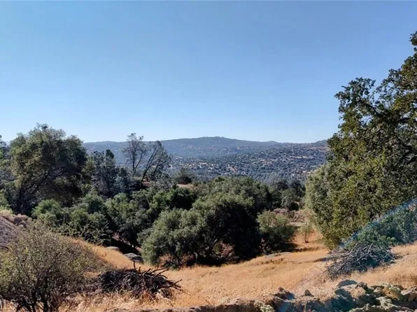 4 Powder Horn Way Lot 1548, Coarsegold, CA 93614