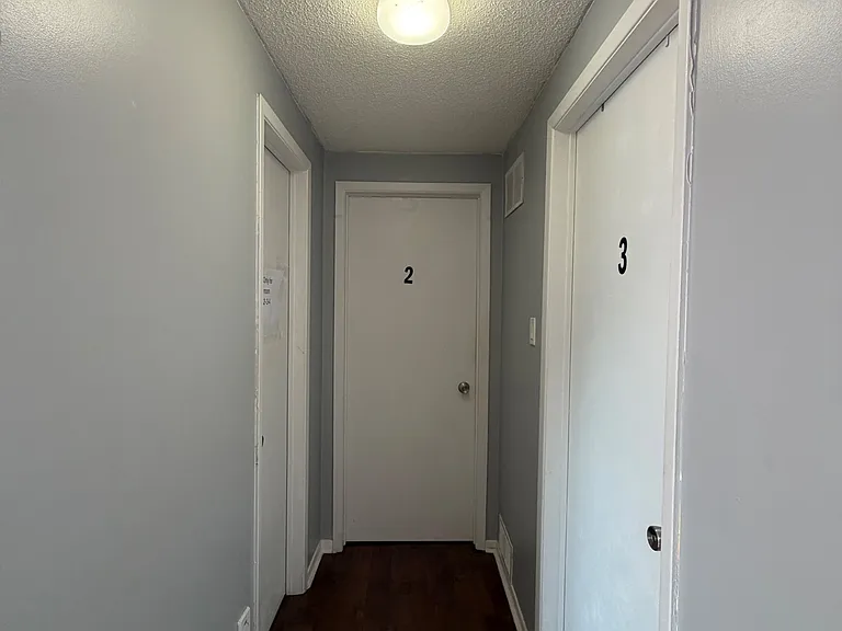 41 Broadbridge Dr #MAIN AND UPPER — Photo 26