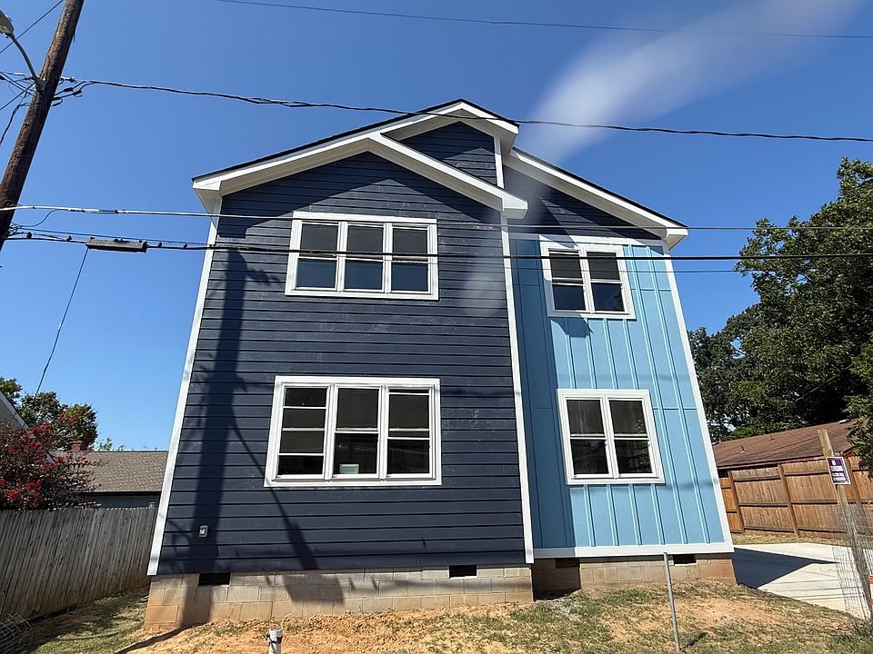 2nd image of 905 Chester St #A