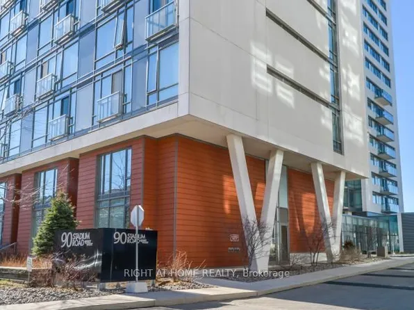 90 Stadium Rd, Toronto, ON