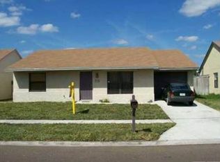 5793 Ellis Hollow Rd E, Lake Worth, FL 33463