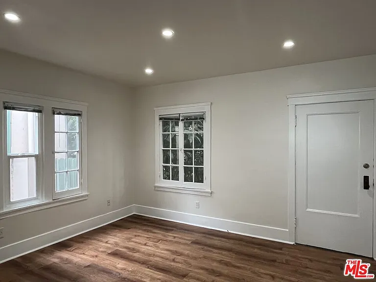 1677 Golden Gate Ave — Photo 3