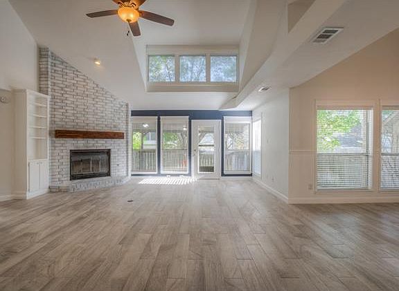 5th image of 1005 Riverlawn Dr
