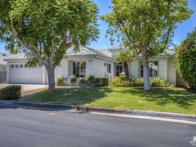 63 E Sutton Pl, Palm Desert, CA, 92211