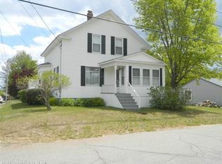 16 Carver St, Sanford, ME 04073