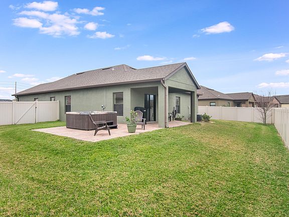 4th image of 1265 Sangria Cir