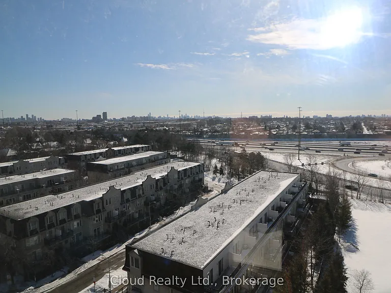2737 Keele St #910 — Photo 8