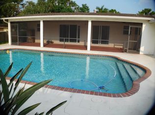 10249 Sleepy Brook Way, Boca Raton, FL 33428