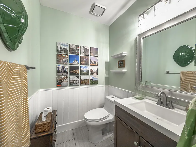 202 Gibbon Ct — Photo 8