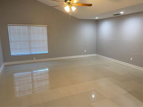 3rd image of 2947 Golden Rock Dr