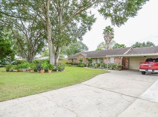 13827 Schmidt Rd, Cypress, TX 77429