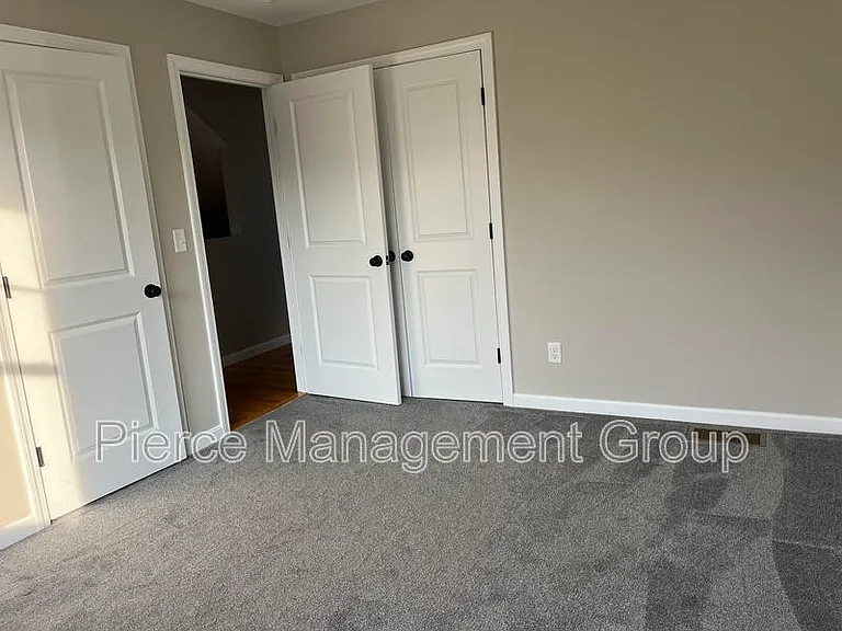 6-21 Clarendon Way #21 — Photo 11