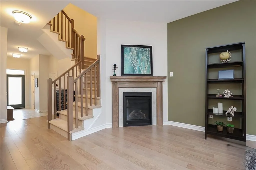 3 bed, 2.5 bath, 1700 sqft, $2,700 — Photo 3
