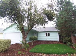 163 Fenton Ave, Molalla, OR 97038