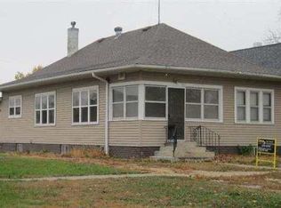 1102 Blaine St, Norfolk, NE 68701