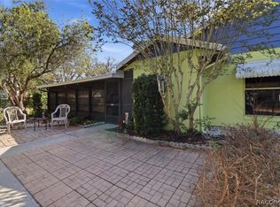 8324 W Earl Loop, Homosassa, FL 34446