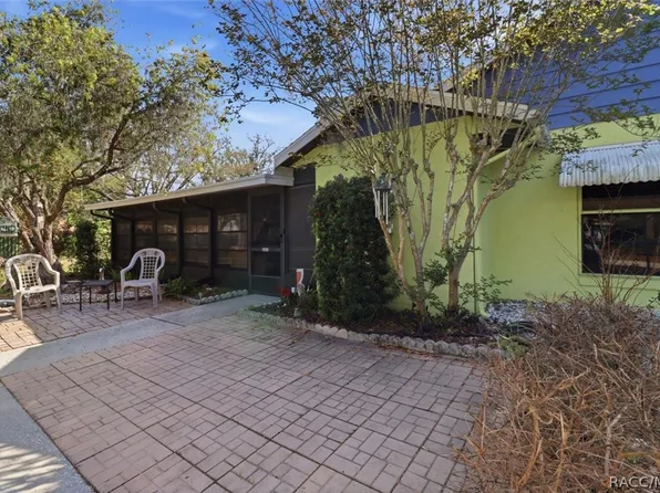 8324 W Earl Loop, Homosassa, FL 34446