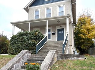 558 Locust Ave, Port Chester, NY 10573