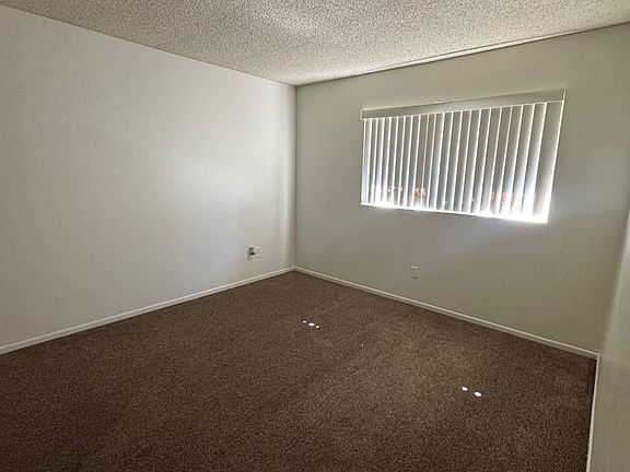 4th image of 11140 Bellaire St APT 1