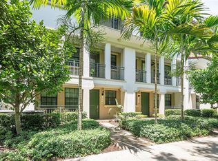 11343 SW 14th St, Pembroke Pines, FL 33025