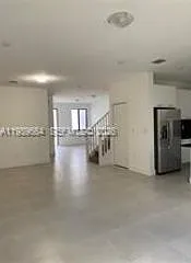 3 bed, 3.5 bath, $3,400 — Photo 3