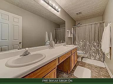 4th image of 1940 Skylar Leigh Dr
