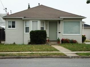 225 Chaparral St, Salinas, CA 93906