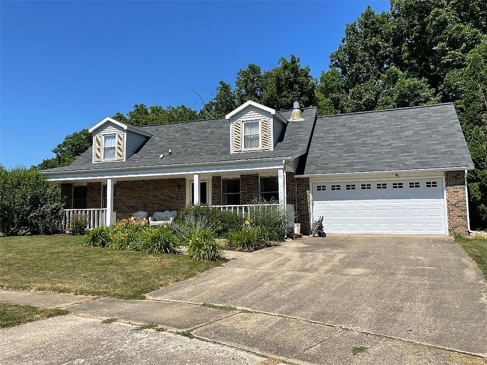 1st image of 713 Teresa Cir