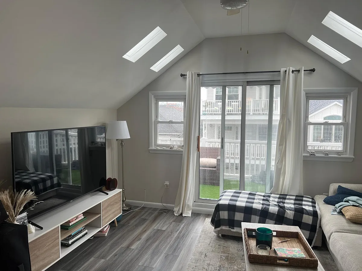 Building Photo - 103 Florida St #2
