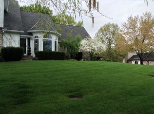 320 NW Blue Beech Point, Lees Summit, MO 64064