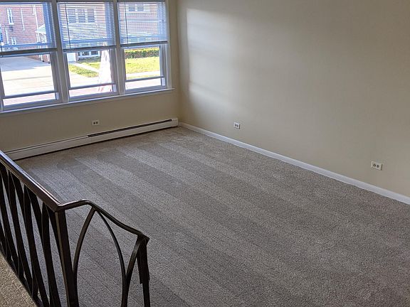 3rd image of 711 Beau Ct #1