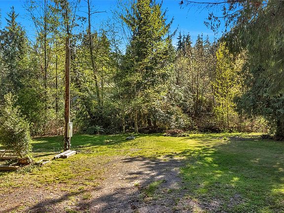2nd image of 23230 Alder Drive