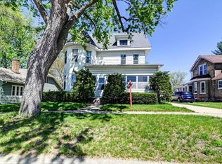 315 W Emmett St, Portage, WI 53901