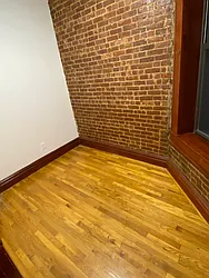 Rented by MOTION New York