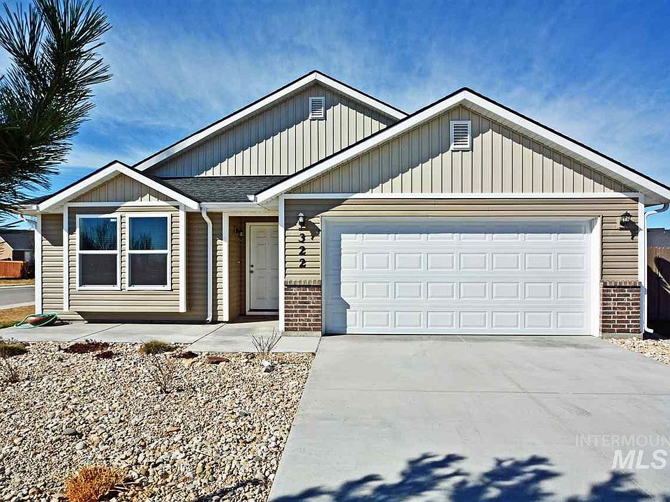 1st image of 322 Berry Park Pl