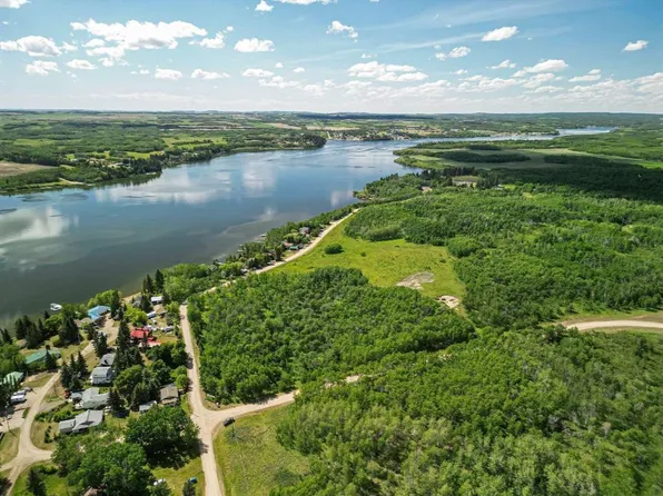 36078 Range Road 245a #102, Red Deer County, AB T0M 1S0