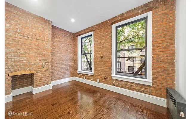 Rented by Douglas Elliman | media 30