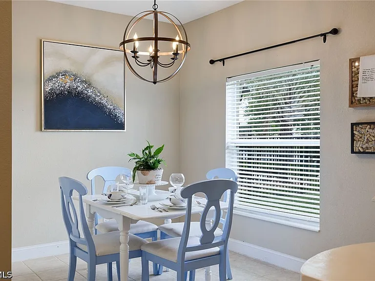 2059 Willow Branch Dr — Photo 6