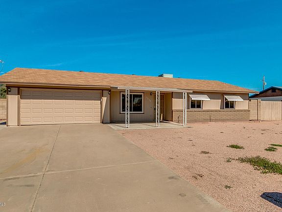 Front w RV Gate