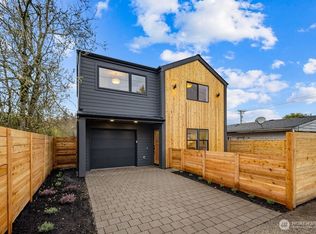 3215 22nd Ave S, Seattle, WA 98144