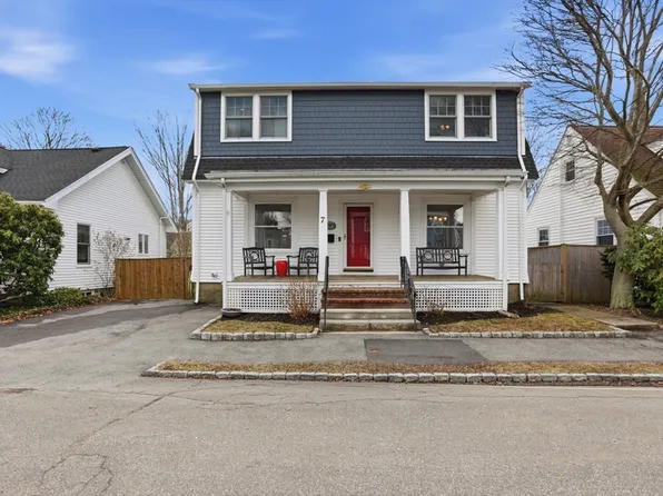 7 Sapphire Ave, Marblehead, MA 01945