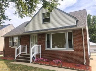 18200 Lotus Dr, Cleveland, OH